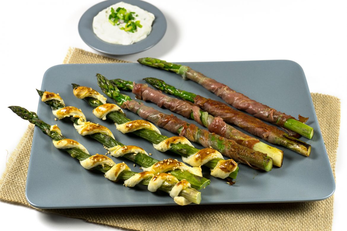 Spargel Snacks: Spargel-Grissini &amp; Spargel-Prosciutto-Röllchen - Eine ...